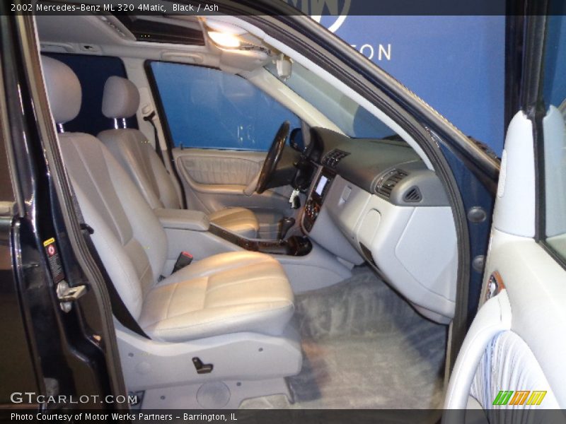 Black / Ash 2002 Mercedes-Benz ML 320 4Matic