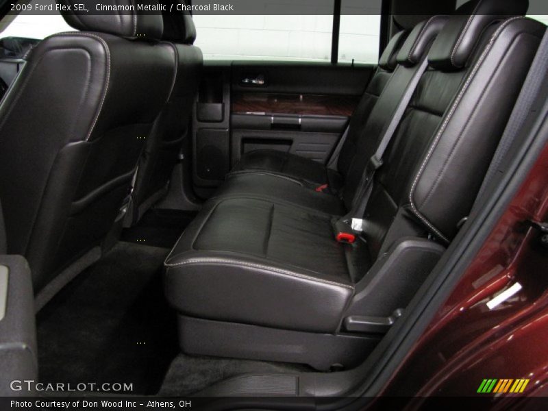 Cinnamon Metallic / Charcoal Black 2009 Ford Flex SEL