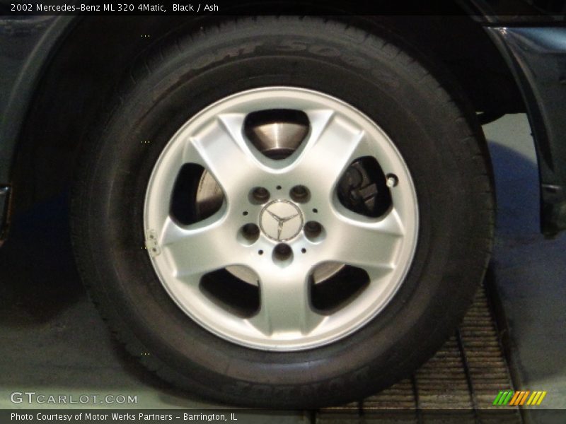 Black / Ash 2002 Mercedes-Benz ML 320 4Matic