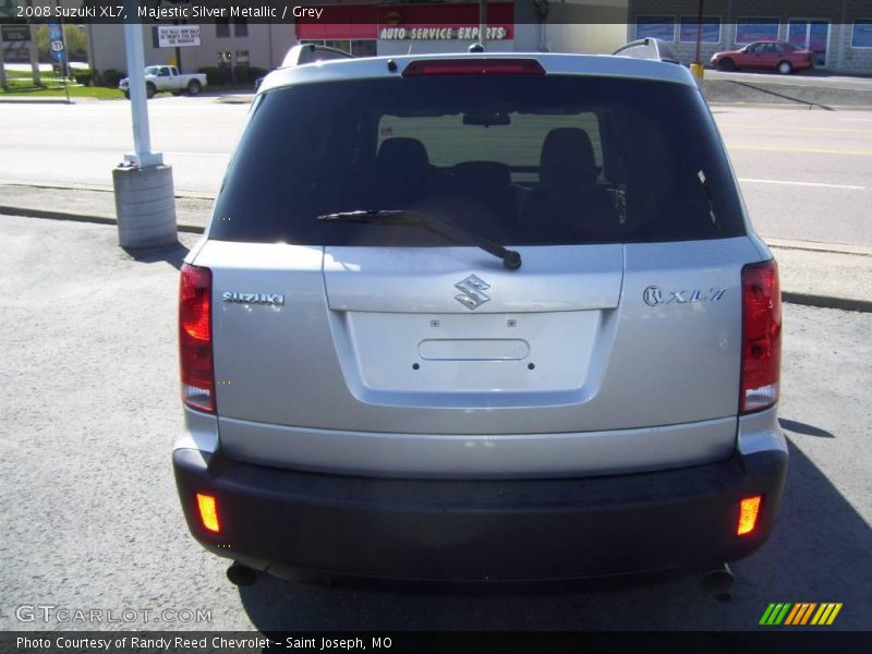 Majestic Silver Metallic / Grey 2008 Suzuki XL7