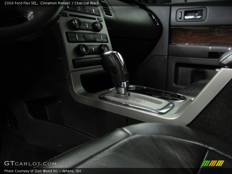 Cinnamon Metallic / Charcoal Black 2009 Ford Flex SEL