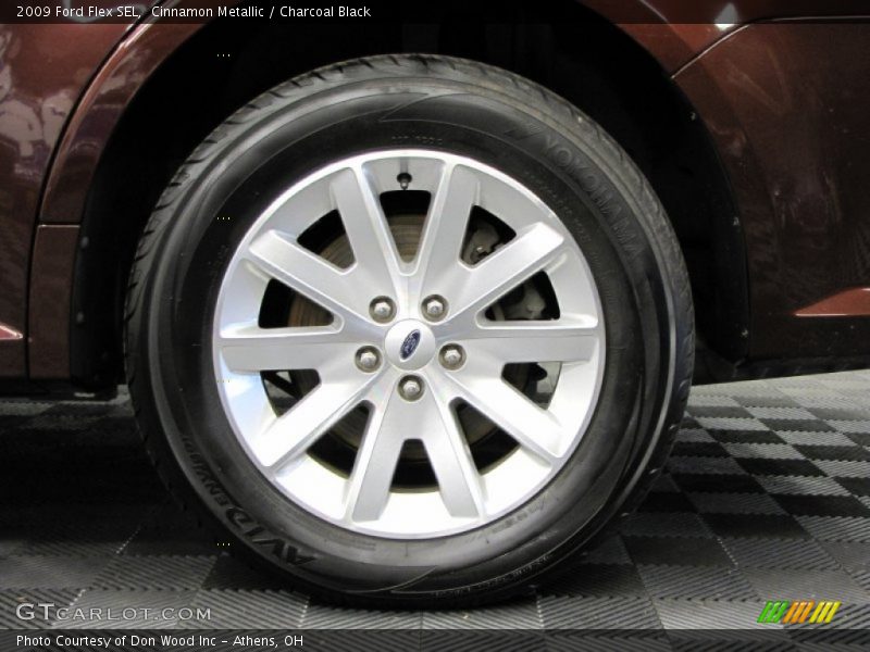 Cinnamon Metallic / Charcoal Black 2009 Ford Flex SEL