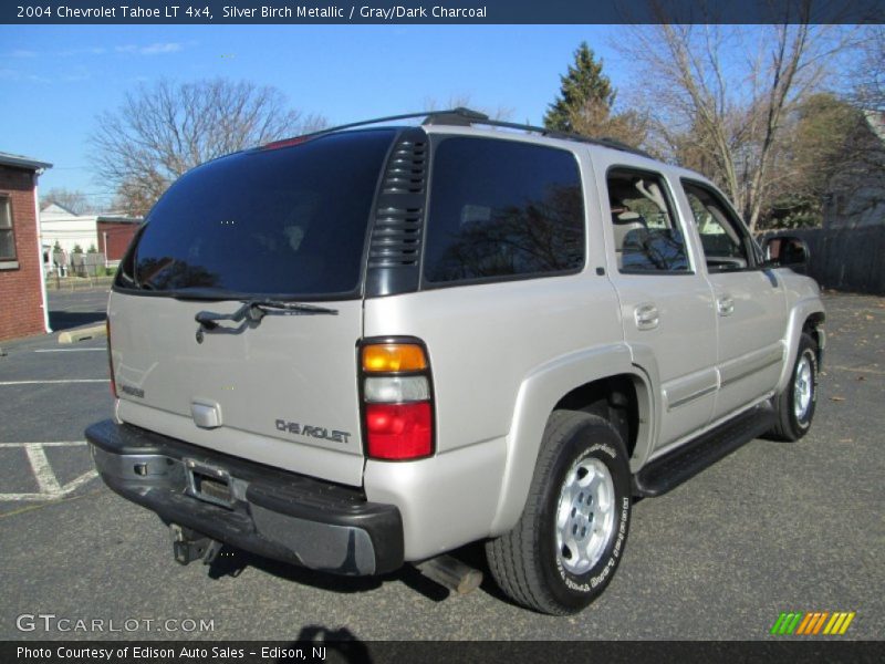 Silver Birch Metallic / Gray/Dark Charcoal 2004 Chevrolet Tahoe LT 4x4