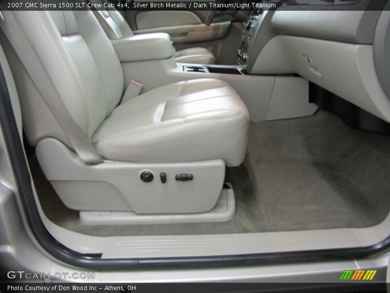 Silver Birch Metallic / Dark Titanium/Light Titanium 2007 GMC Sierra 1500 SLT Crew Cab 4x4