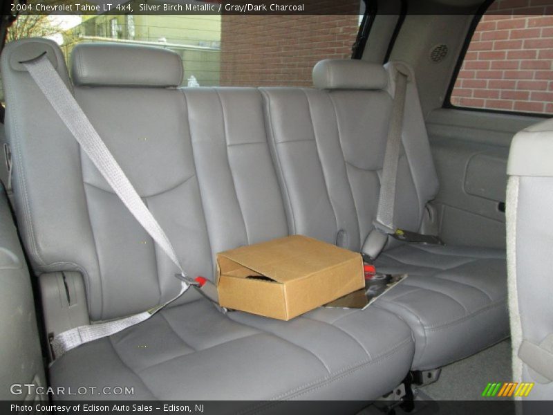 Silver Birch Metallic / Gray/Dark Charcoal 2004 Chevrolet Tahoe LT 4x4