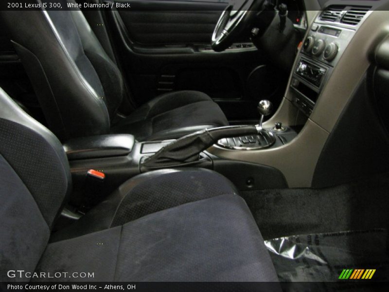 White Diamond / Black 2001 Lexus IS 300