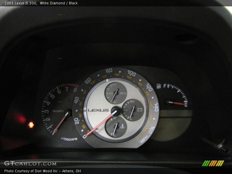 White Diamond / Black 2001 Lexus IS 300