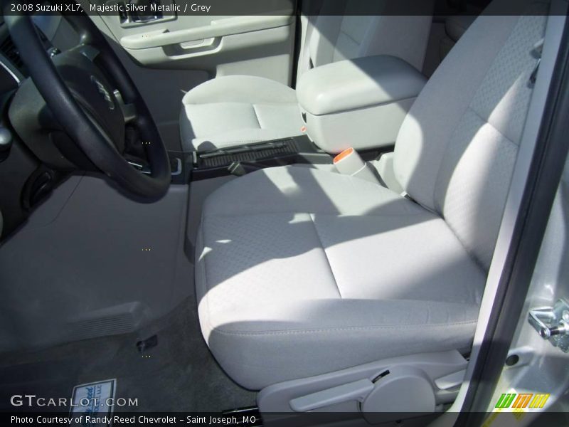 Majestic Silver Metallic / Grey 2008 Suzuki XL7