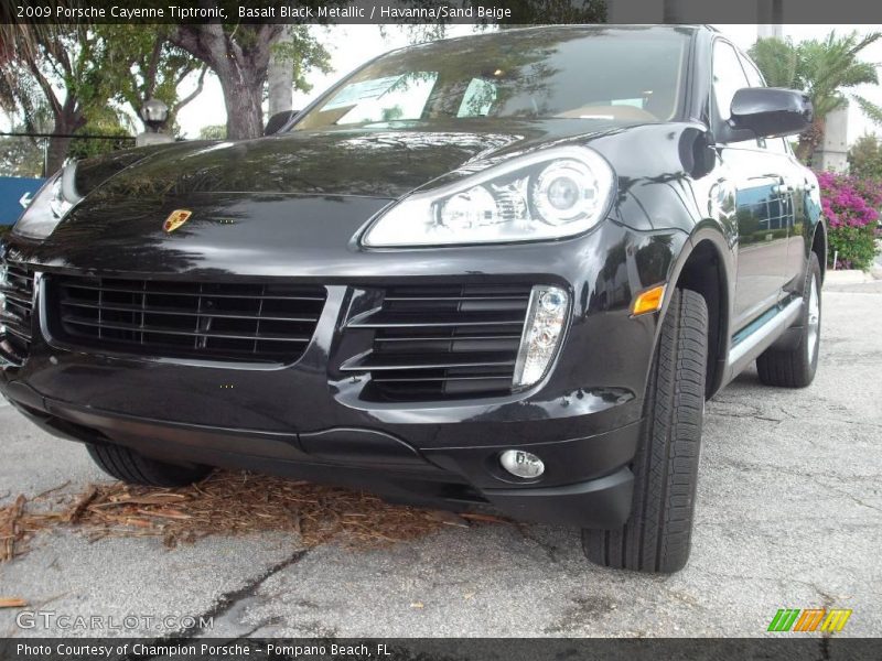 Basalt Black Metallic / Havanna/Sand Beige 2009 Porsche Cayenne Tiptronic
