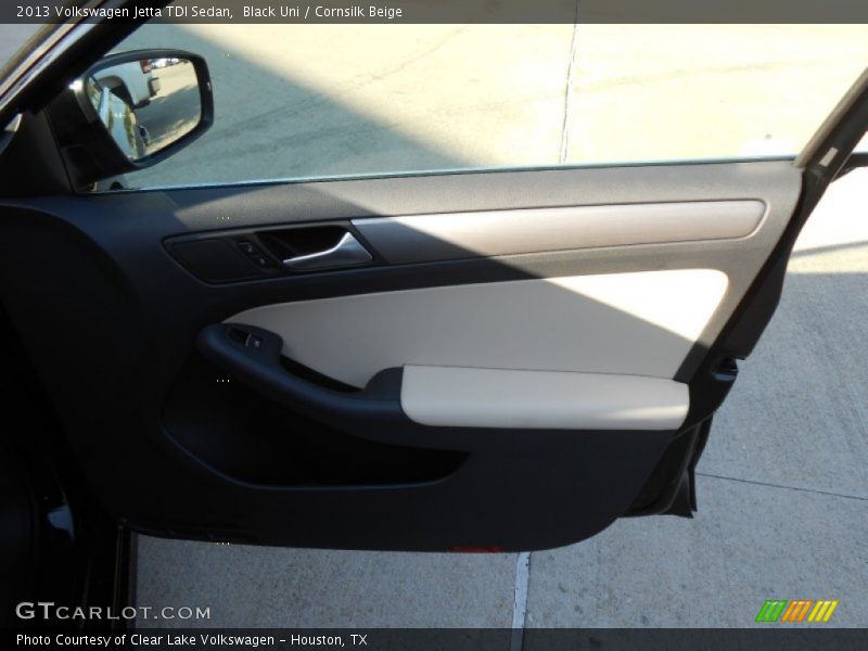 Black Uni / Cornsilk Beige 2013 Volkswagen Jetta TDI Sedan