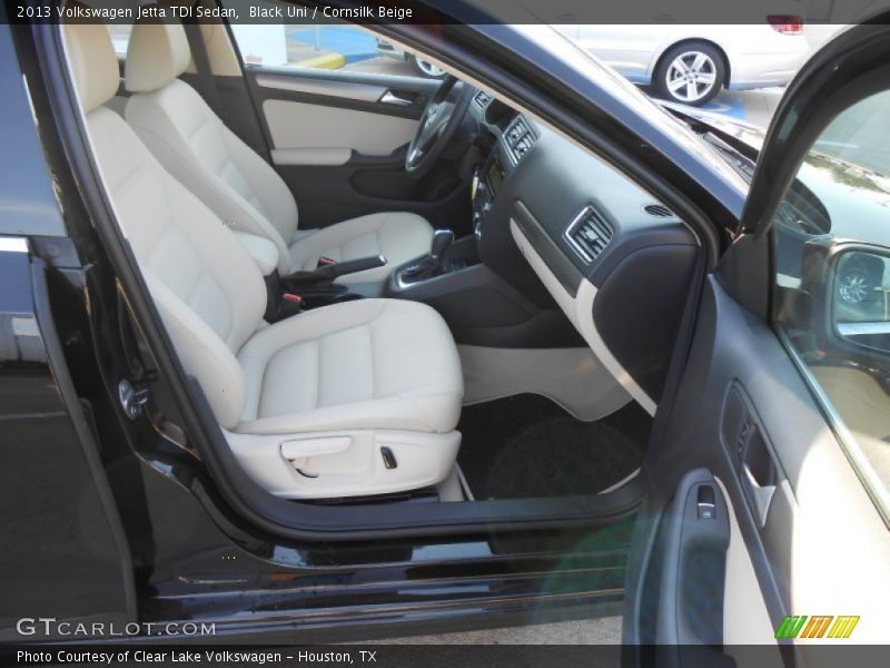 Black Uni / Cornsilk Beige 2013 Volkswagen Jetta TDI Sedan