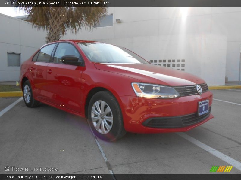 Tornado Red / Titan Black 2013 Volkswagen Jetta S Sedan