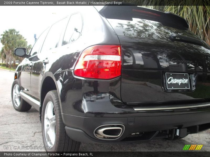 Basalt Black Metallic / Havanna/Sand Beige 2009 Porsche Cayenne Tiptronic