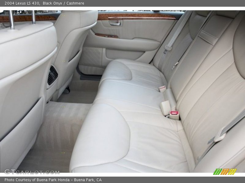 Black Onyx / Cashmere 2004 Lexus LS 430
