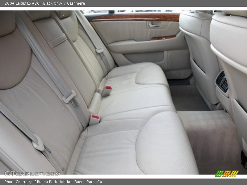 Black Onyx / Cashmere 2004 Lexus LS 430