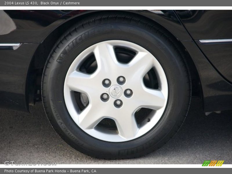 Black Onyx / Cashmere 2004 Lexus LS 430