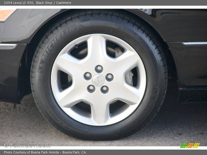 Black Onyx / Cashmere 2004 Lexus LS 430