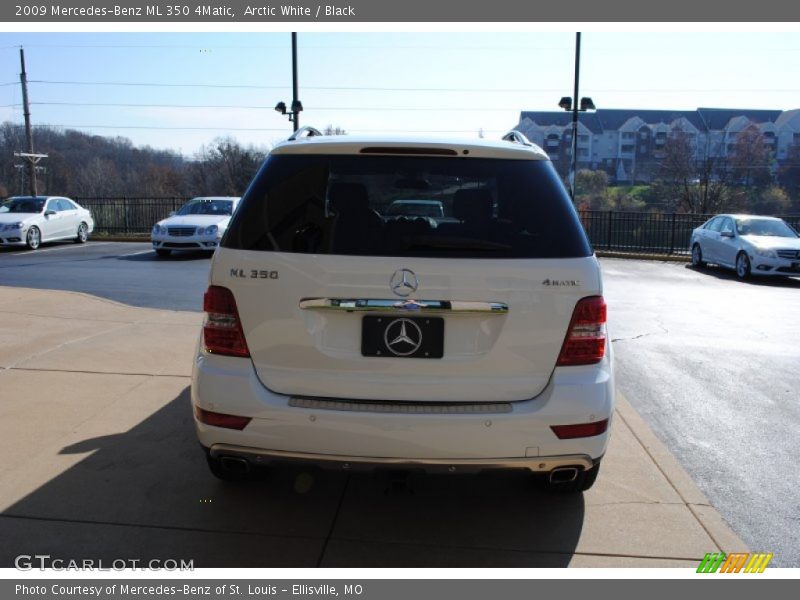 Arctic White / Black 2009 Mercedes-Benz ML 350 4Matic