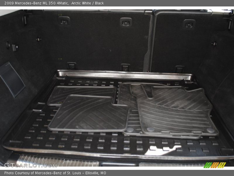 Arctic White / Black 2009 Mercedes-Benz ML 350 4Matic