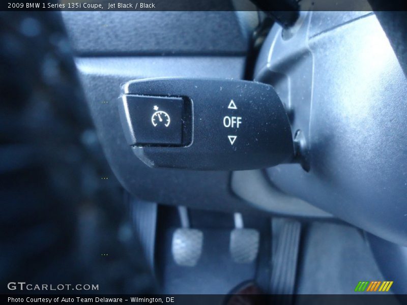 Jet Black / Black 2009 BMW 1 Series 135i Coupe