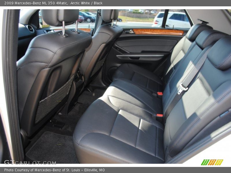 Arctic White / Black 2009 Mercedes-Benz ML 350 4Matic