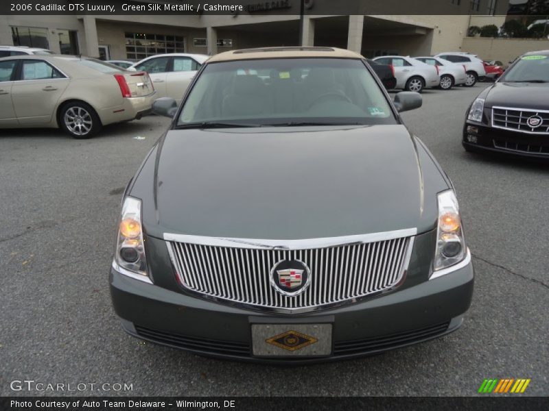 Green Silk Metallic / Cashmere 2006 Cadillac DTS Luxury