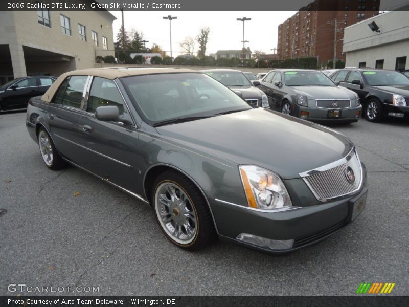 Green Silk Metallic / Cashmere 2006 Cadillac DTS Luxury