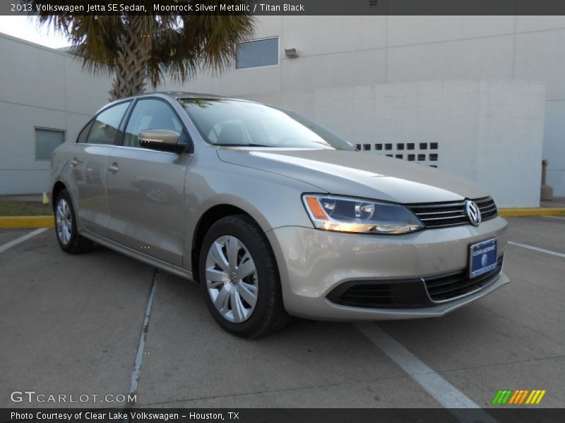 Moonrock Silver Metallic / Titan Black 2013 Volkswagen Jetta SE Sedan