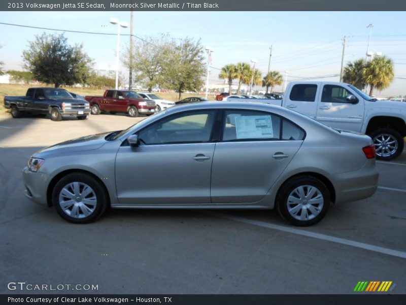 Moonrock Silver Metallic / Titan Black 2013 Volkswagen Jetta SE Sedan