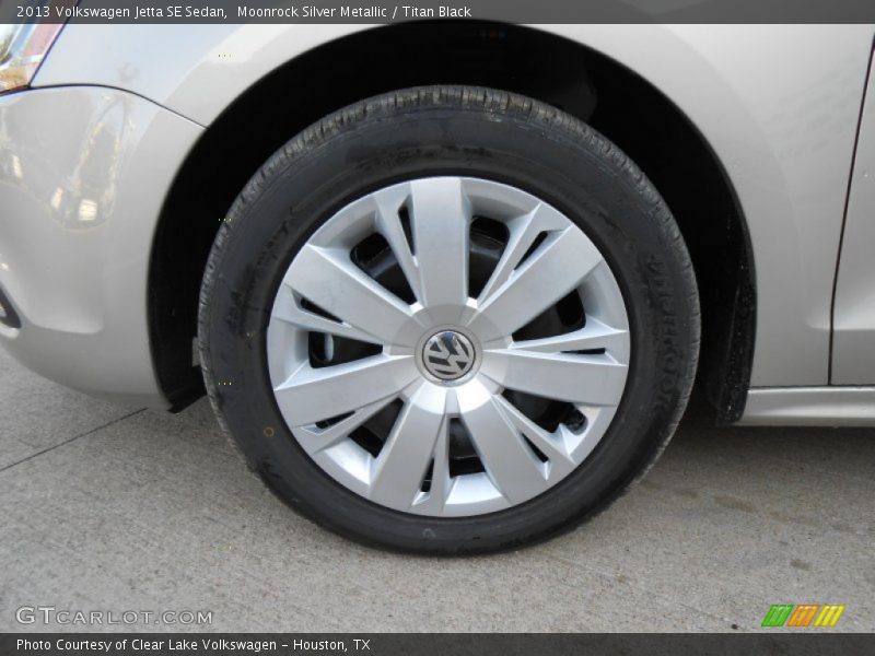 Moonrock Silver Metallic / Titan Black 2013 Volkswagen Jetta SE Sedan