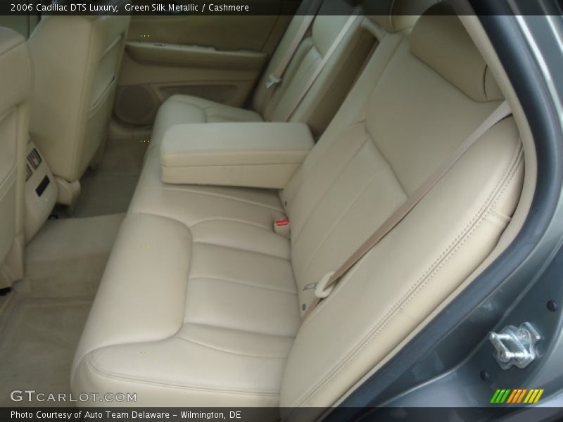 Green Silk Metallic / Cashmere 2006 Cadillac DTS Luxury