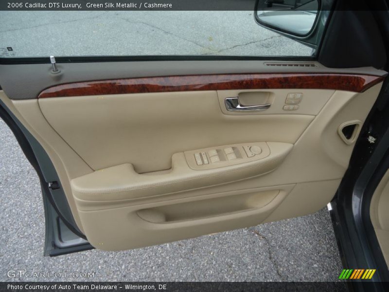 Green Silk Metallic / Cashmere 2006 Cadillac DTS Luxury