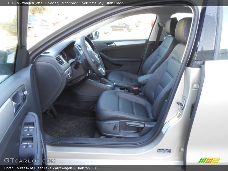 Moonrock Silver Metallic / Titan Black 2013 Volkswagen Jetta SE Sedan