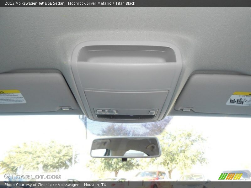 Moonrock Silver Metallic / Titan Black 2013 Volkswagen Jetta SE Sedan