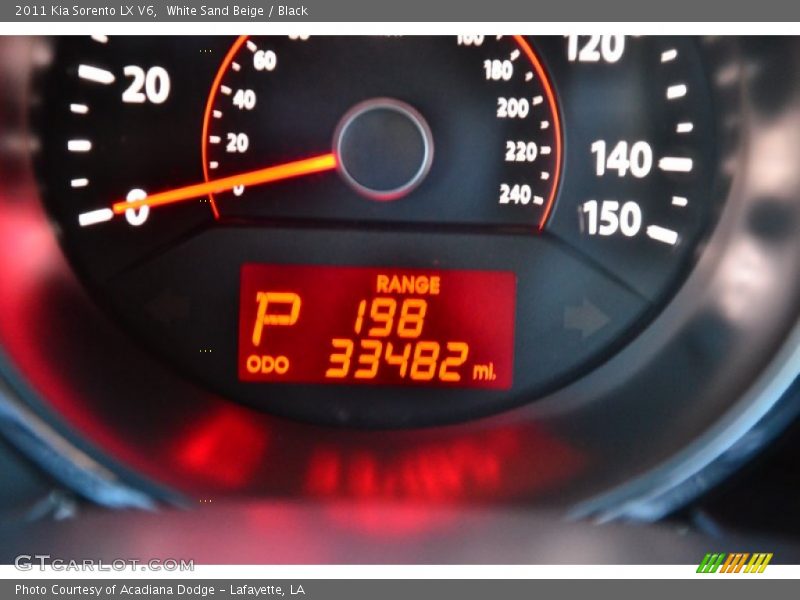 White Sand Beige / Black 2011 Kia Sorento LX V6