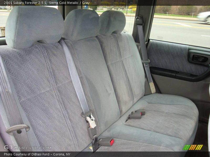 Sierra Gold Metallic / Gray 2001 Subaru Forester 2.5 S