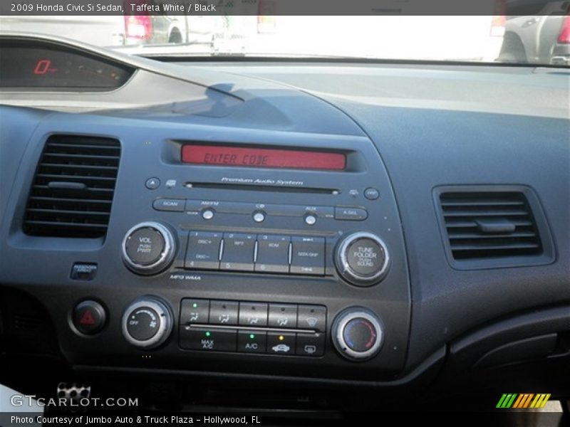 Controls of 2009 Civic Si Sedan