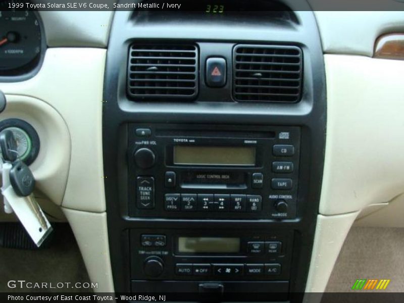 Sandrift Metallic / Ivory 1999 Toyota Solara SLE V6 Coupe