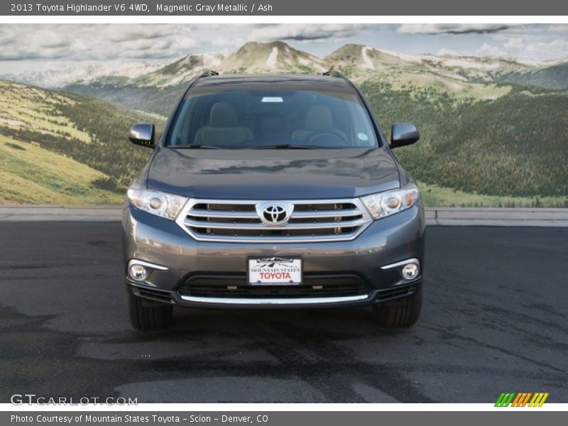 Magnetic Gray Metallic / Ash 2013 Toyota Highlander V6 4WD