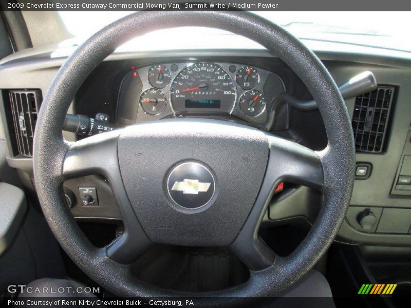  2009 Express Cutaway Commercial Moving Van Steering Wheel