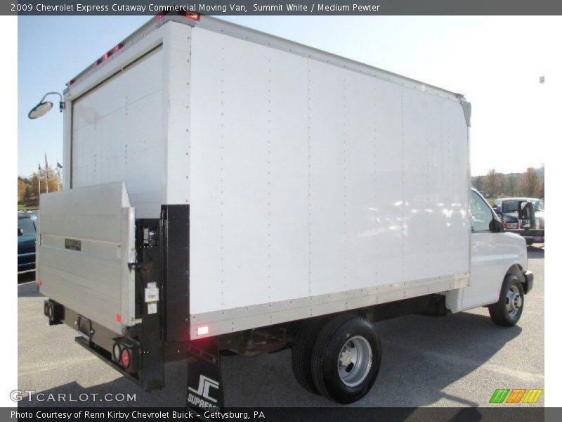 Summit White / Medium Pewter 2009 Chevrolet Express Cutaway Commercial Moving Van