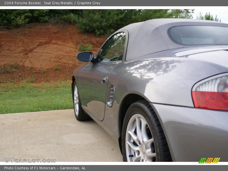 Seal Grey Metallic / Graphite Grey 2004 Porsche Boxster