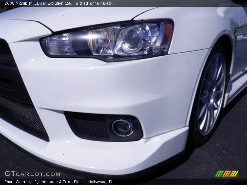Wicked White / Black 2008 Mitsubishi Lancer Evolution GSR