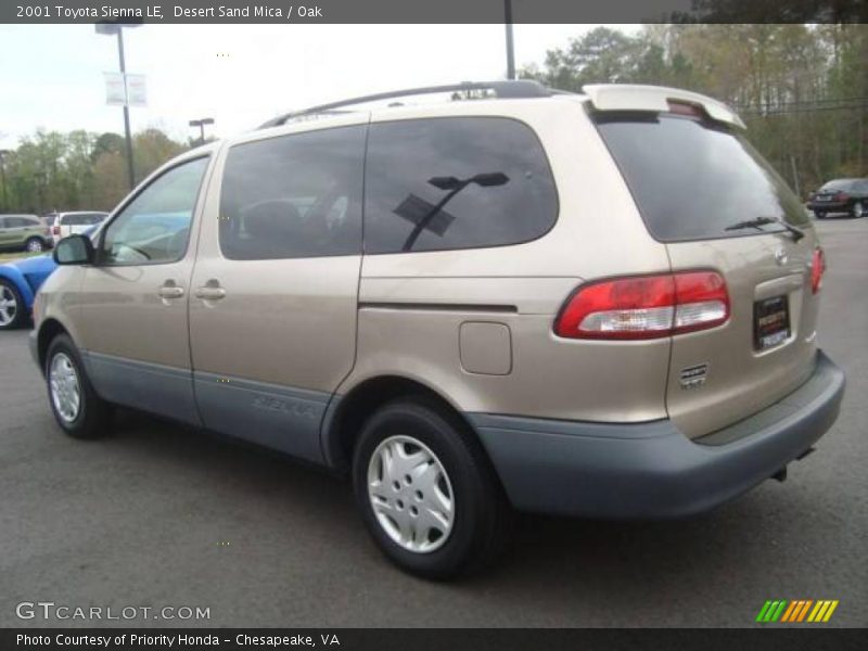 Desert Sand Mica / Oak 2001 Toyota Sienna LE