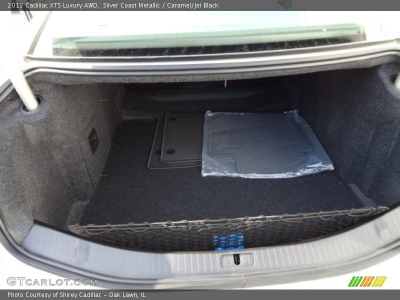  2013 XTS Luxury AWD Trunk