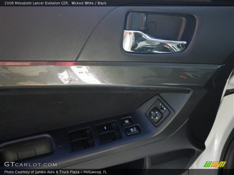 Wicked White / Black 2008 Mitsubishi Lancer Evolution GSR