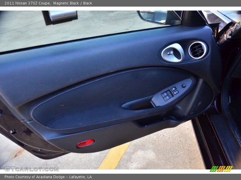 Magnetic Black / Black 2011 Nissan 370Z Coupe