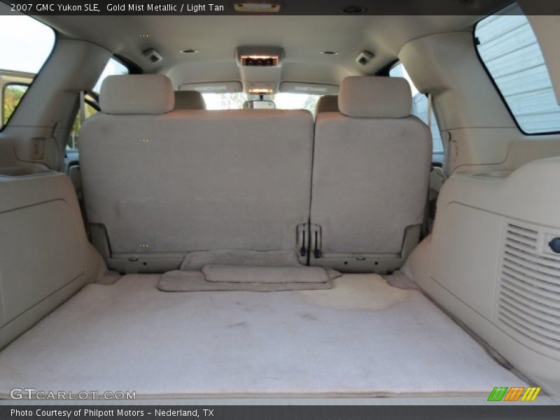 Gold Mist Metallic / Light Tan 2007 GMC Yukon SLE