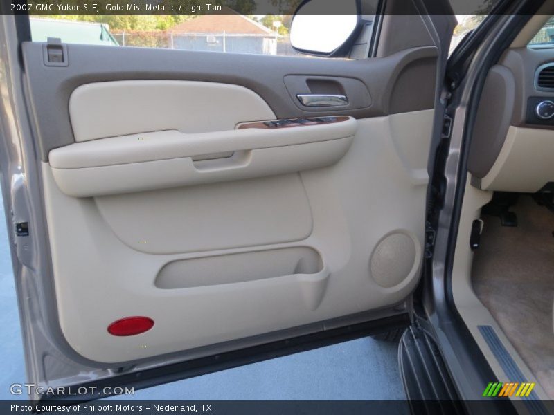 Gold Mist Metallic / Light Tan 2007 GMC Yukon SLE
