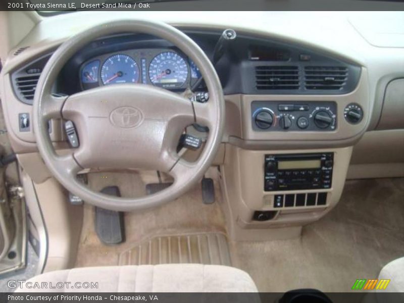 Desert Sand Mica / Oak 2001 Toyota Sienna LE